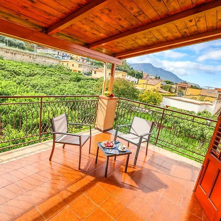 Giardino Dei Cedri Bed & Breakfast *