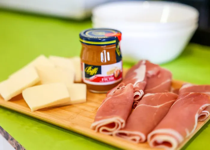 Alojamento de Acomodação e Pequeno-almoço Giardino Dei Cedri 4*